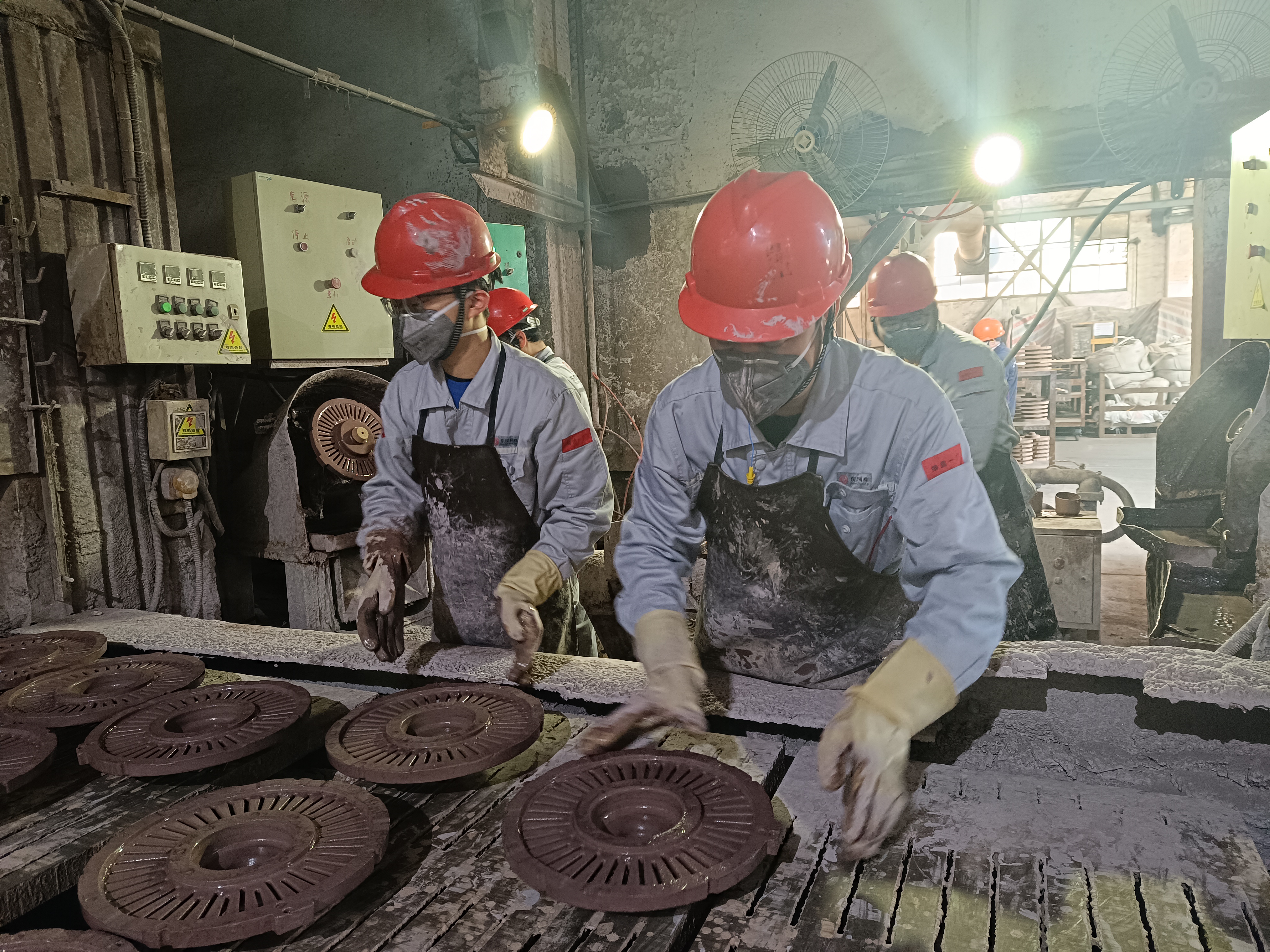 現(xiàn)場(chǎng)支援.jpg 現(xiàn)場(chǎng)支援.jpg